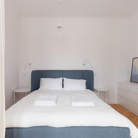 Designer Apartment In The Central Warszawa Exteriör bild
