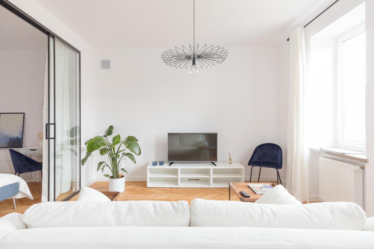 Designer Apartment In The Central Warszawa Exteriör bild