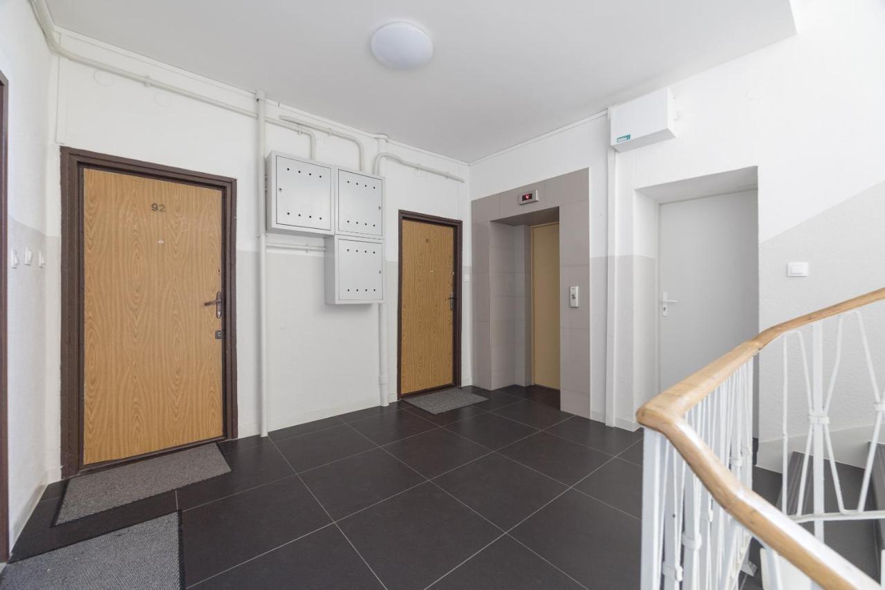Designer Apartment In The Central Warszawa Exteriör bild