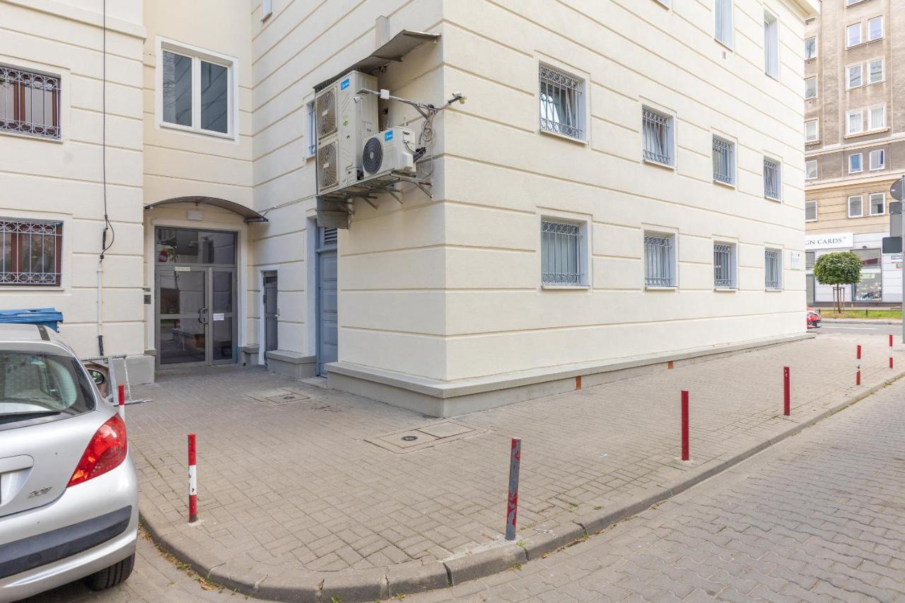 Designer Apartment In The Central Warszawa Exteriör bild